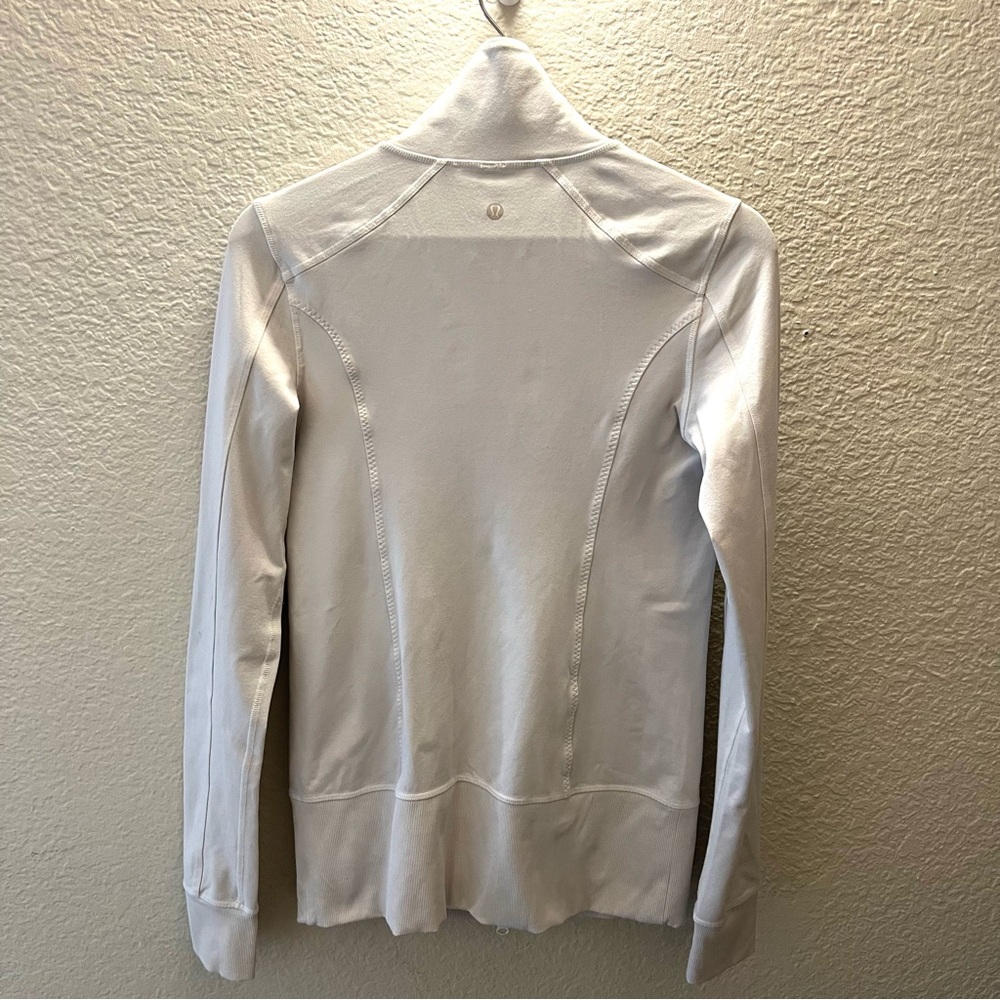 Lululemon Define Jacket Luon Light Gray Size 8 Full Zip Fitted Yoga Athleisure - Picture 3 of 9